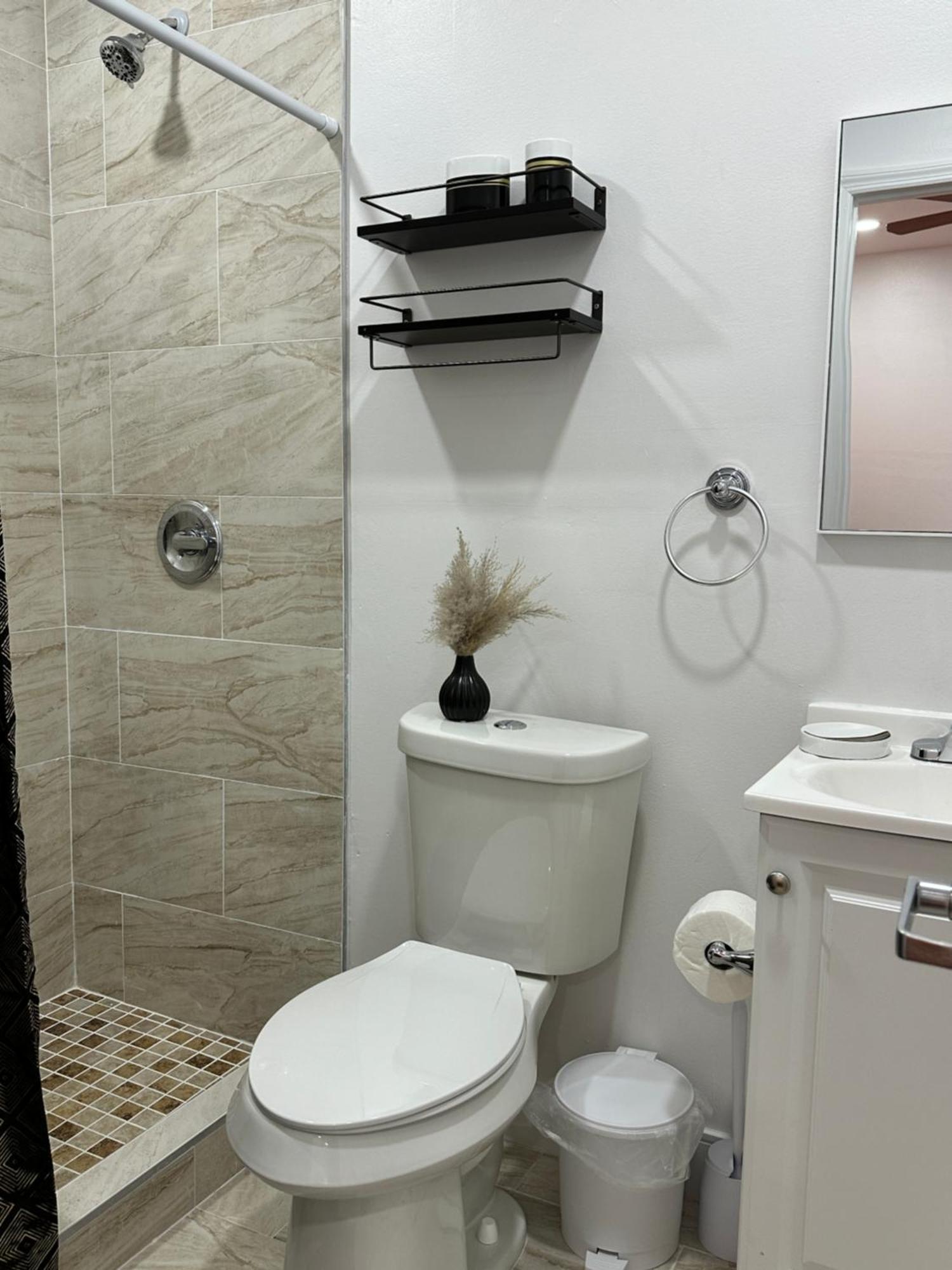 Cozy And Centric Apartment Кейп-Корал Экстерьер фото